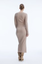 MAMA Boat-Neck Bodycon Dress